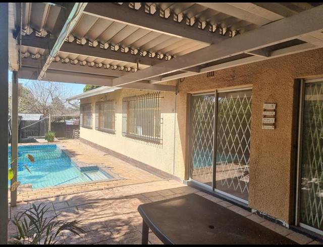 3 BEDROOM PROPERTY TO RENT IN EASTLEIGH